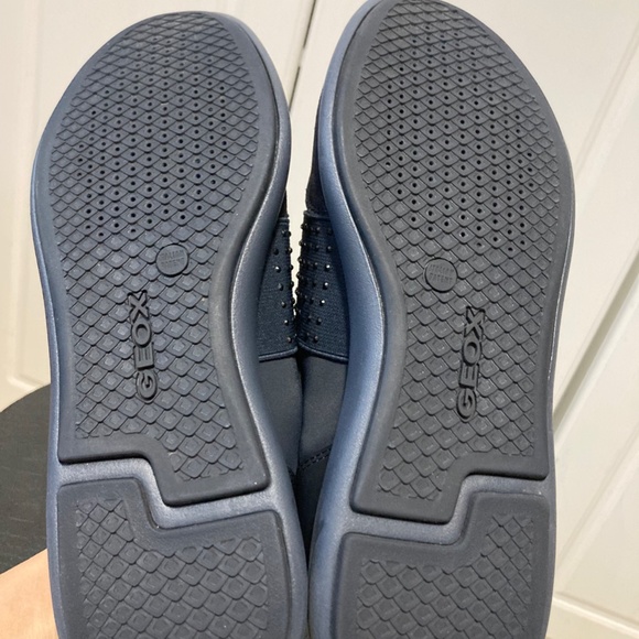 Geox Respira  Dark Navy Women's Sneakers EU 38/ US 8 - Picture 11 of 15